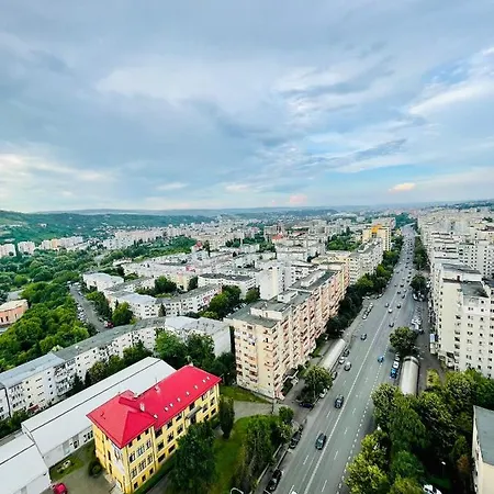 19th Floor Apartman